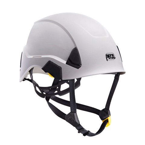 Casco Petzl modello "Strato"
